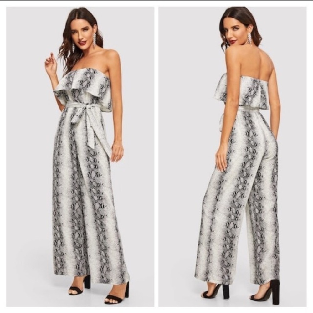 Chic Snakeskin Jumpsuit size L - Picture 1 of 8